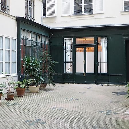 Palais Royal Chicsuites Paris Exterior photo